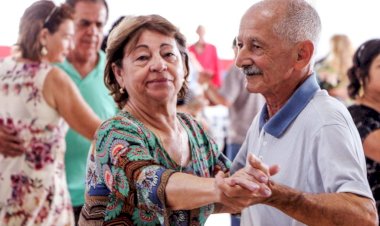 Fernanda faz um lindo baile de Aniversário