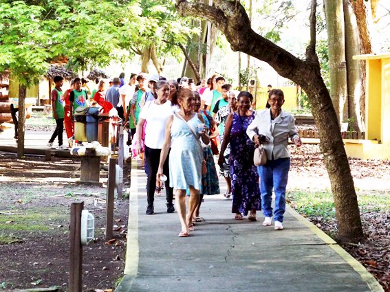 ILPI: Governo do Estado proporciona tarde no Museu Sacaca com idosos de residenciais  de Macapá