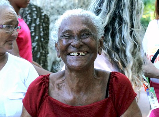 ILPI: Governo do Estado proporciona tarde no Museu Sacaca com idosos de residenciais  de Macapá